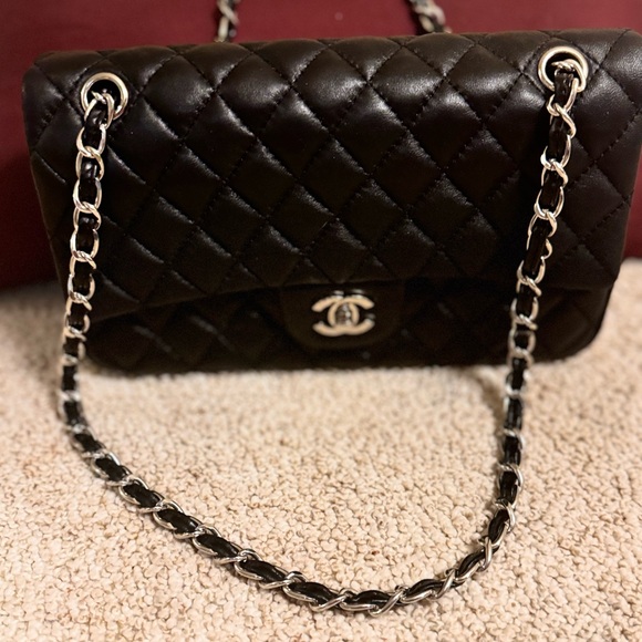 Real Chanel Purse with Paperwork. Brand New Never Used! RARE FIND! - Picture 7 of 15